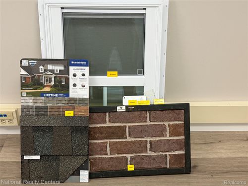 53195 Woodland Dr, New Baltimore, MI, 48047 | Card Image