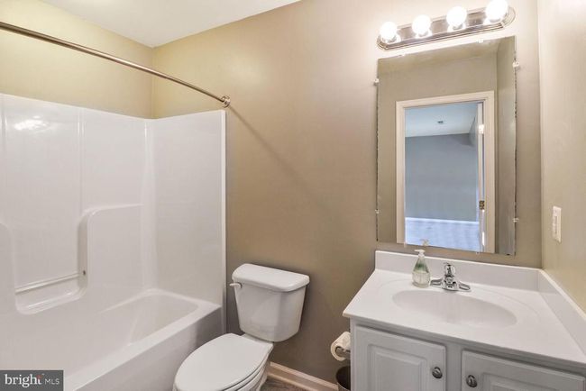 16 Karendale Ct, Townhouse with 3 bedrooms, 3 bathrooms and null parking in Windsor Mill MD | Image 20