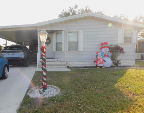 243 Old Key West Pl, Fort Pierce, FL, 34982-7928 | Card Image