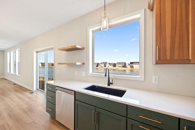 1581 Spruce St, House other with 5 bedrooms, 4 bathrooms and null parking in Farmington MN | Image 12