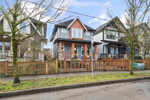 17394 2 Avenue, Surrey, BC, V3Z9P9 | Card Image