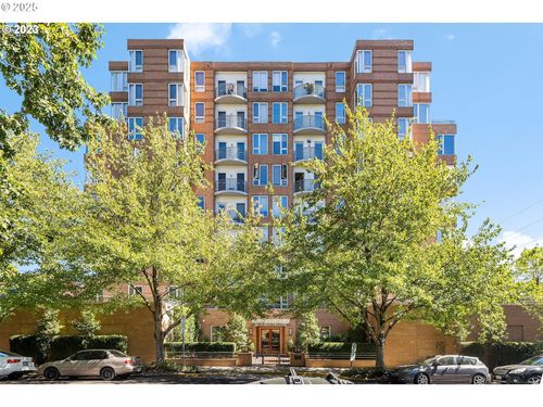809-1132 Sw 19th Ave, Portland, OR, 97205-1740 | Card Image