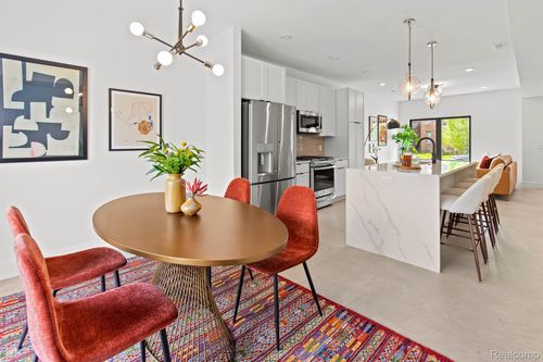 c21-7542 Churchill St, Detroit, MI, 48206 | Card Image