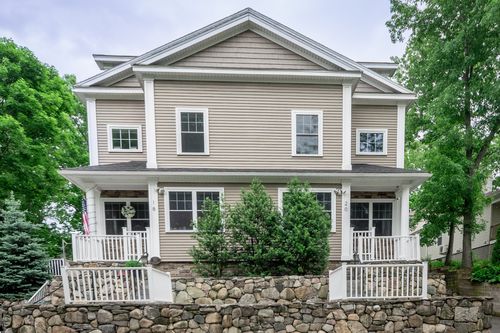 20-20 Sherman St, Needham, MA, 02494-3124 | Card Image