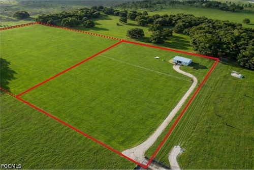 595 Norris Rd, FORT DENAUD, FL, 33935-0624 | Card Image