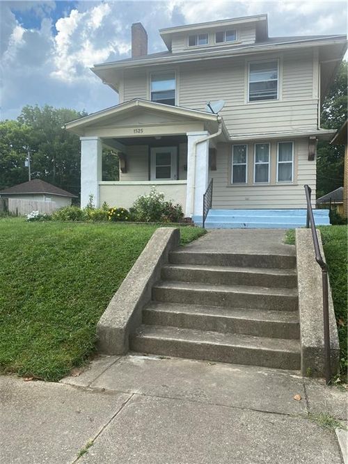 1525 W Grand Ave, Dayton, OH, 45402-5837 | Card Image