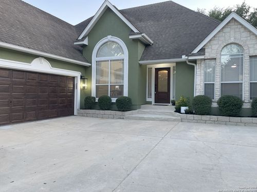 2126 N Ranch Estates Blvd, New Braunfels, TX, 78130-9077 | Card Image