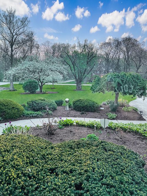 51 Crestview Dr, Oswego, IL, 60543-9500 | Card Image