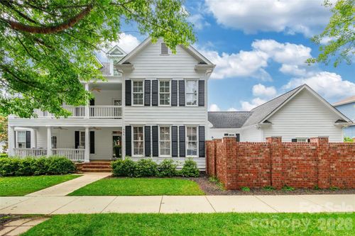 904 Tuckerton Dr, Fort Mill, SC, 29708-8939 | Card Image