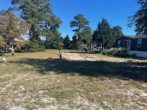 718 Glenn Ave, Carolina Beach, NC, 28428-4114 | Card Image