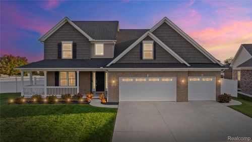 25409 Keswick Ln, Brownstown Twp, MI, 48134-8005 | Card Image