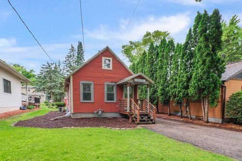 5535 Lake Mendota Drive, Madison, WI, 53705 | Card Image