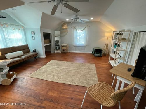 205 1/2 Euclid Ave, Allenhurst, NJ, 07711-1210 | Card Image