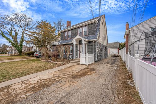 63 Devon Rd, Hempstead, NY, 11550-4537 | Card Image