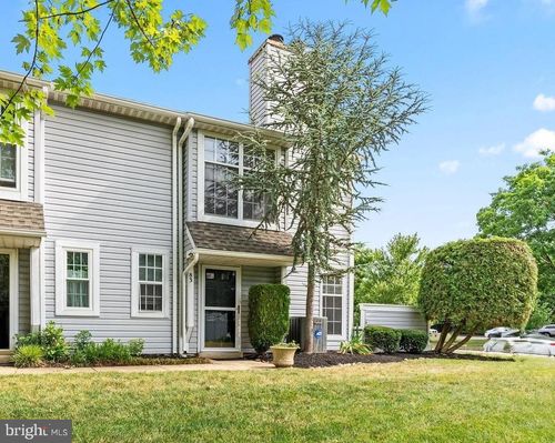 83 Avon Ln, NEW HOPE, PA, 18938-1048 | Card Image