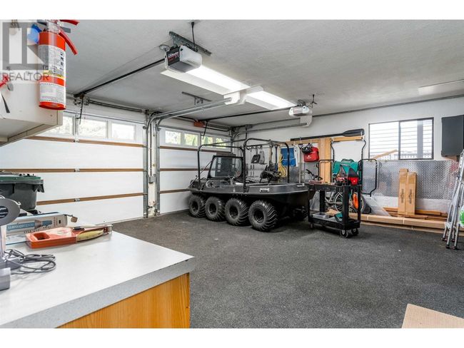 40142 Kalodon Rd, House other with 5 bedrooms, 3 bathrooms and 10 parking in Garibaldi Highlands BC | Image 21