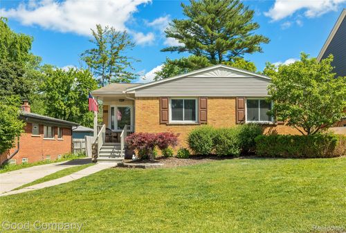 606 Magnolia Ave, Royal Oak, MI, 48073-4099 | Card Image