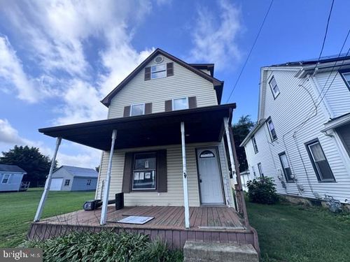 18 Cherry St, PEDRICKTOWN, NJ, 08067-3411 | Card Image