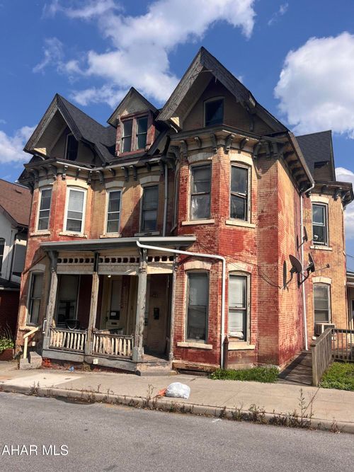 17-91517 Lexington Ave, Altoona, PA, 16601-4628 | Card Image