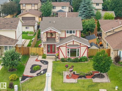 441 Woodvale Road East Nw, Edmonton, AB, T6L2J9 | Card Image