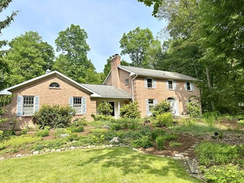 99 N Forest Ave, Meadville, PA, 16335-1335 | Card Image