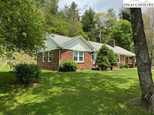 10697 Nc Highway 88 E, Laurel Springs, NC, 28644-8899 | Card Image