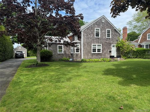 21 Elm St, Southampton, NY, 11968-3406 | Card Image
