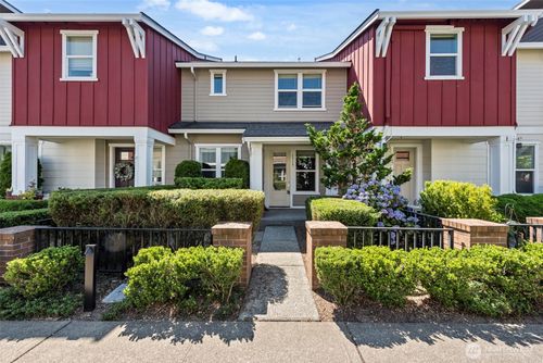 1119 Ne Hickory Ln, Issaquah, WA, 98029-7460 | Card Image