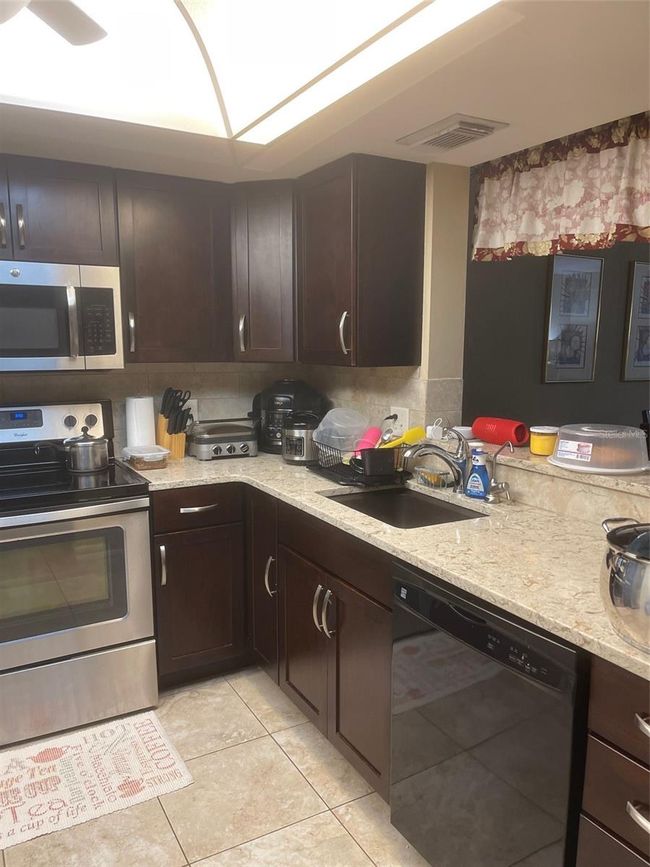 A101 - 6304 Pointe West Blvd, Condo with 2 bedrooms, 2 bathrooms and null parking in BRADENTON FL | Image 13