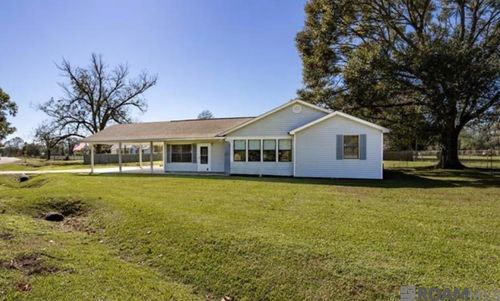 19860 Highway 77, Grosse Tete, LA, 70740-3425 | Card Image