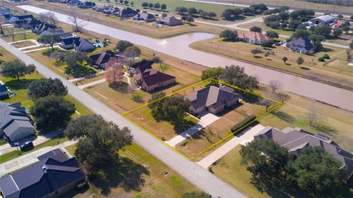 3327 River Bend Dr, Rosenberg, TX, 77471-4467 | Card Image