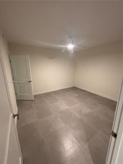 6-16395 Biscayne Blvd, Aventura, FL, 33160-5738 | Card Image