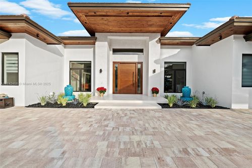 7775 Sw 72nd Ave, Miami, FL, 33143-4210 | Card Image