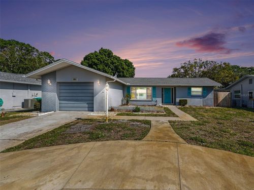 2561 Blackwood Cir, CLEARWATER, FL, 33763-1210 | Card Image