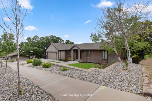 368 W Davis Blvd, Bountiful, UT, 84010-8026 | Card Image