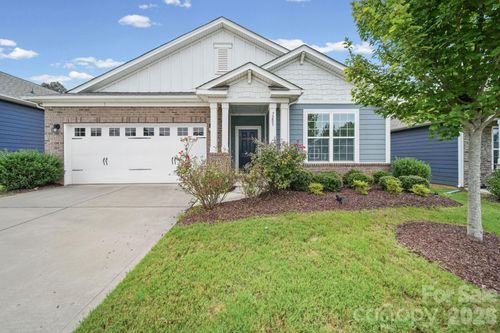 7203 Chrysanthemum Rd, Lancaster, SC, 29720-0319 | Card Image