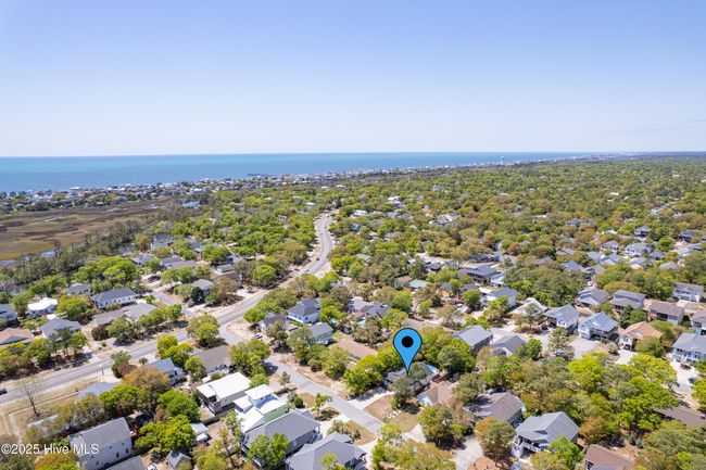 107 Ne 24 Th St, House other with 3 bedrooms, 2 bathrooms and null parking in Oak Island NC | Image 37