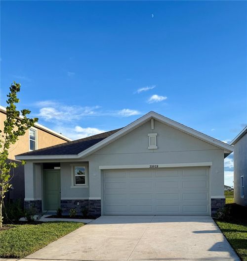 33019 Osprey Peak Way, San Antonio, FL, 33576-7470 | Card Image