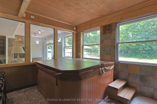 5 Philip St, House other with 7 bedrooms, 5 bathrooms and 5 parking in Huron ON | Image 47