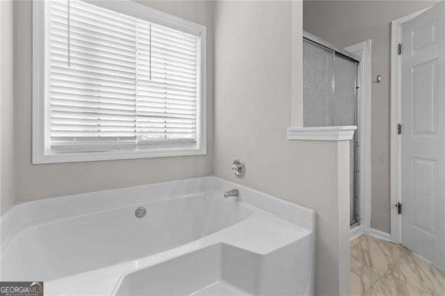 6416 Chestnut Glen Dr, House other with 4 bedrooms, 2 bathrooms and null parking in Norcross GA | Image 25