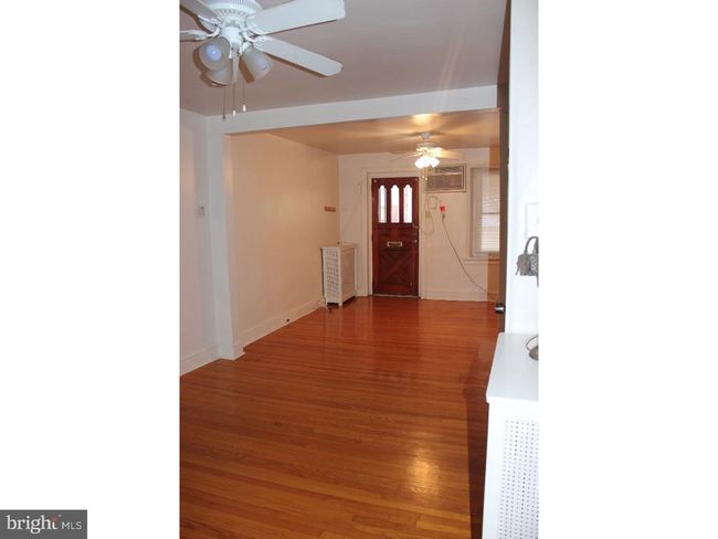 4539 Wilde St, Townhouse with 3 bedrooms, 1 bathrooms and null parking in Manayunk PA | Image 6