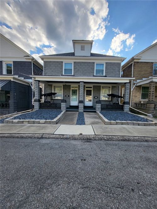 641 Bell St, New Kensington, PA, 15068 | Card Image
