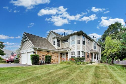 2802 Gilcrest Ct, Schaumburg, IL, 60193-5701 | Card Image