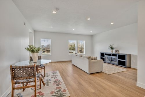 330 7635, Midvale, UT, 84047-2726 | Card Image