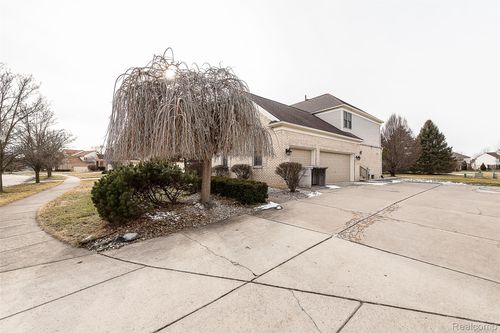 464 Waterview Ct, Canton, MI, 48188-6261 | Card Image