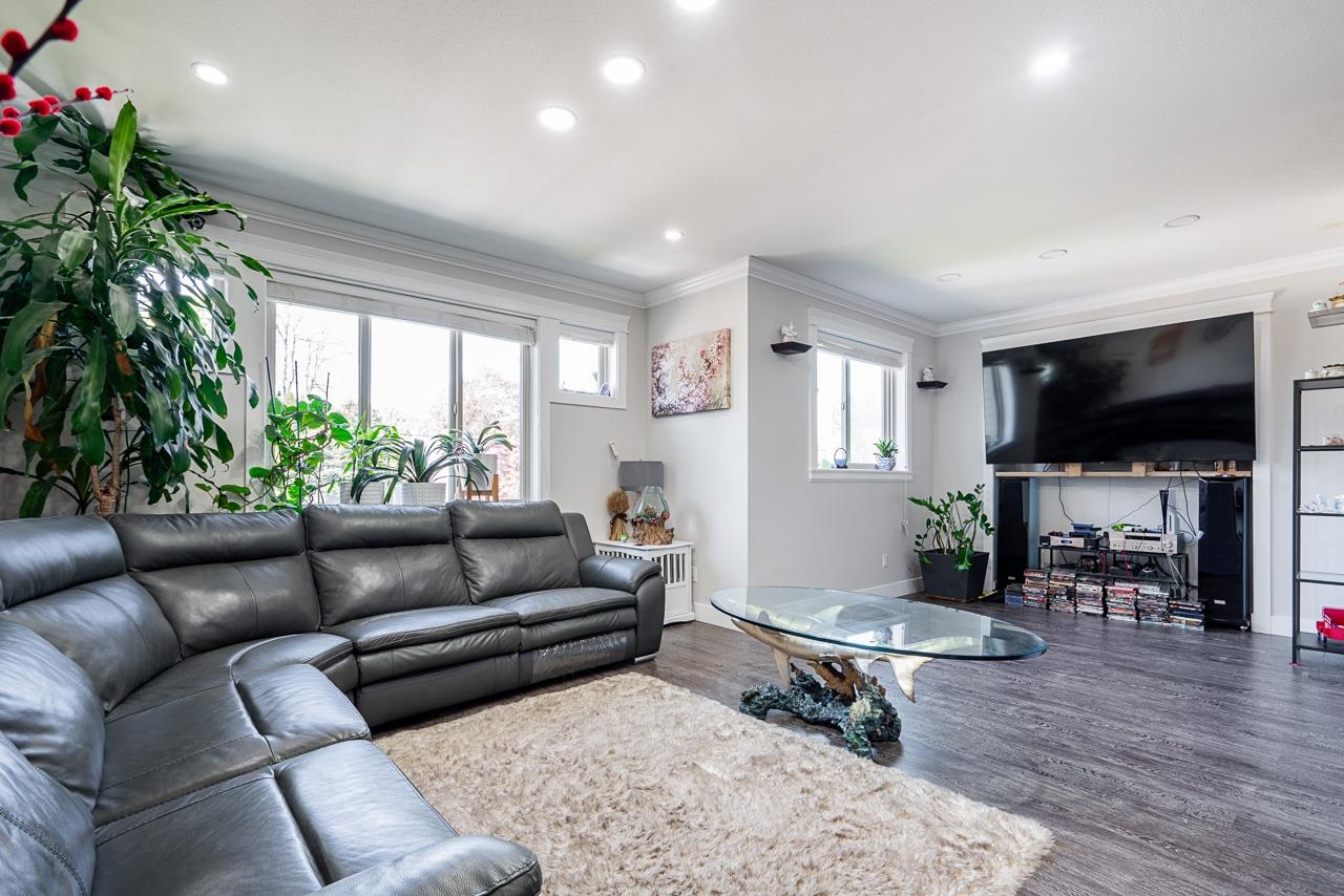 Residential in Maple Ridge 2