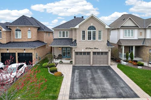 12 Orleans Ave, Barrie, ON, L4M0B1 | Card Image