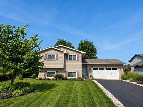 9748 Hames Ct S, Cottage Grove, MN, 55016-3873 | Card Image