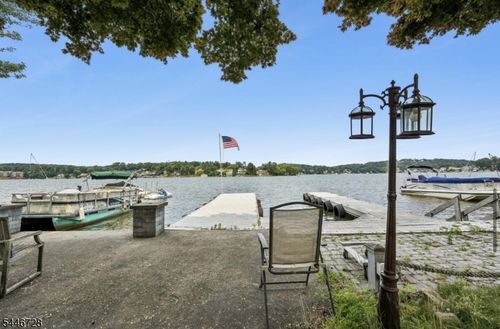 21 Sunset Ln, Landing, NJ, 07850-1322 | Card Image