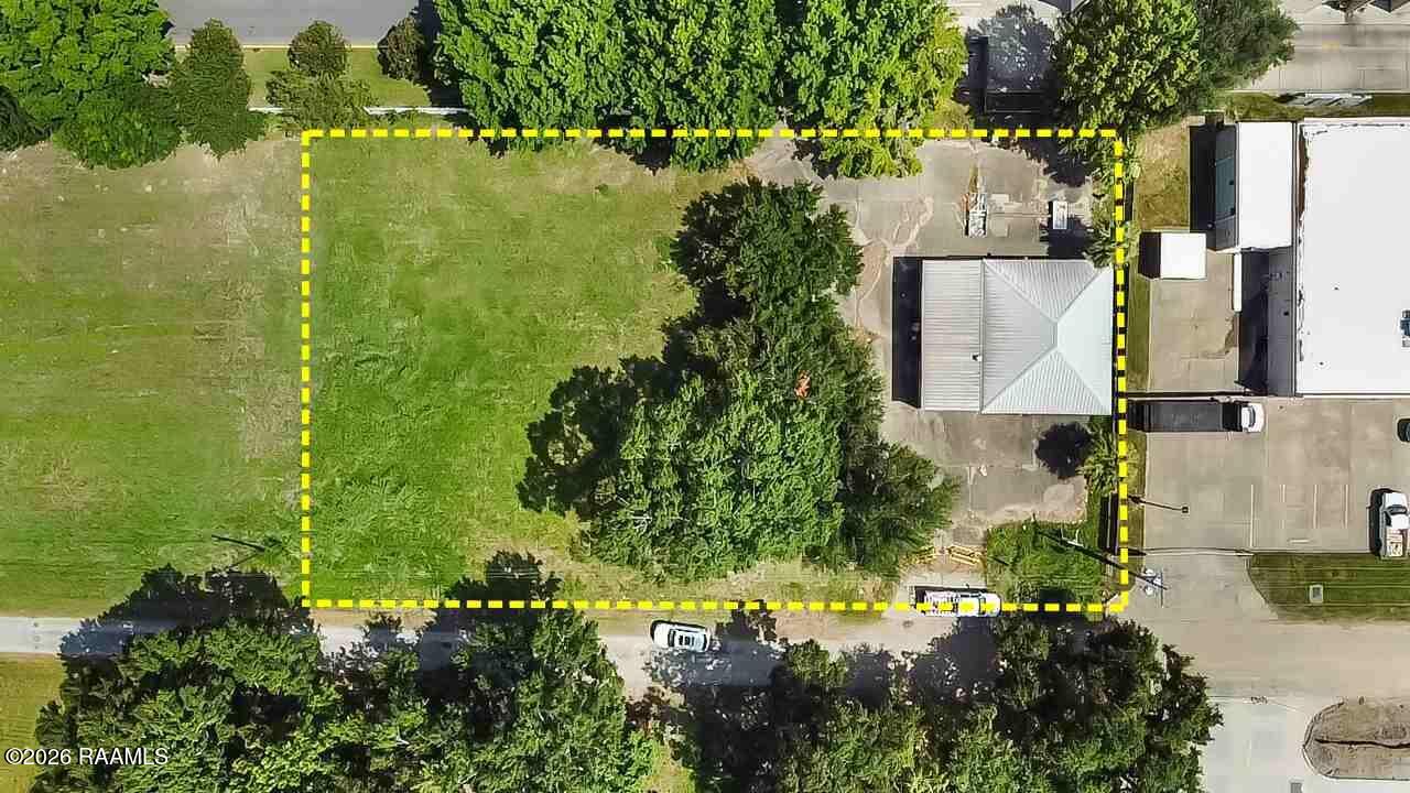 110 Inez Ln, Lafayette, LA 70506